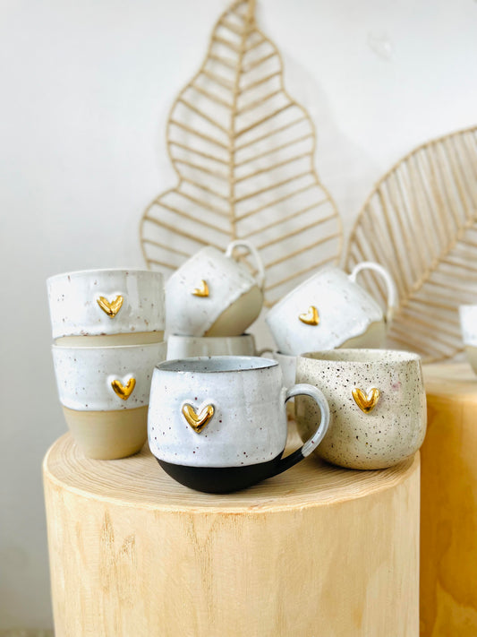 Speichern Sie die Tasse Golden Heart Chubby